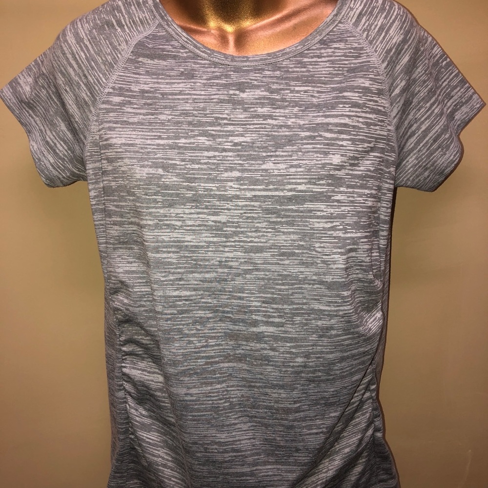 Isabel Maternity Womens Size Xs Short Sleeve T-Shirt Gray Polyester